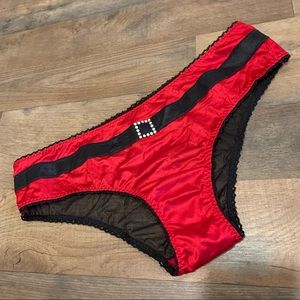 VS Sexy little things Santa’s little helper panty